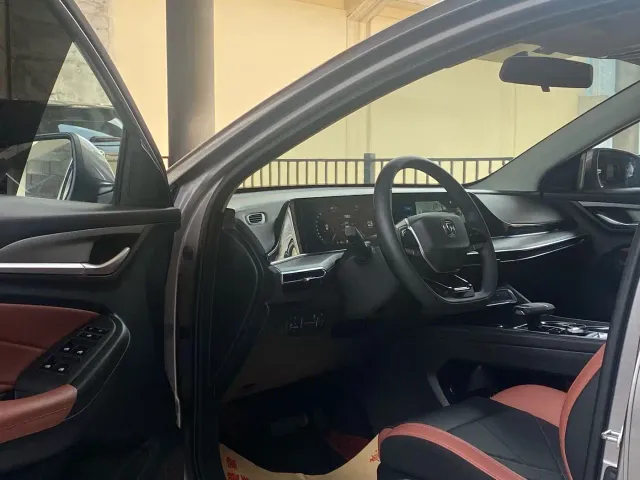 Changan Eado — Фото автомобиля 9