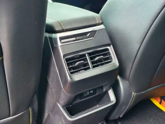 Geely Xingrui — Фото автомобиля 9