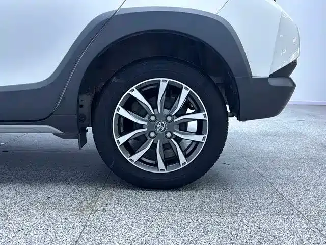 Toyota YARiS L Zhi Xuan — Фото автомобиля 19