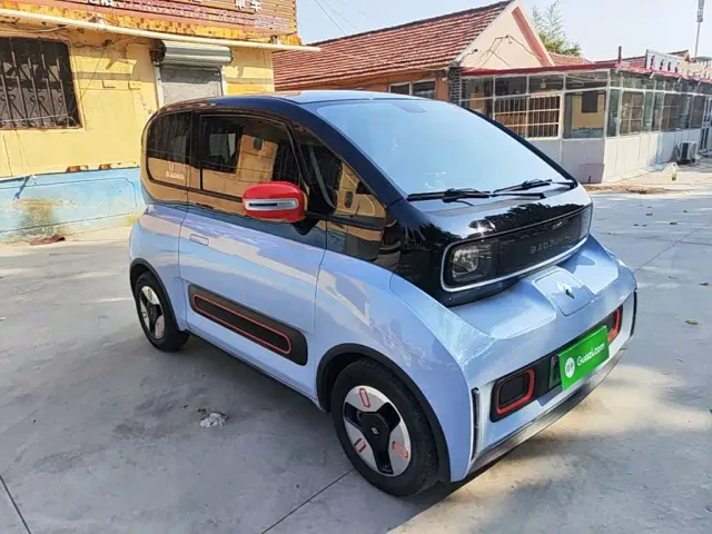 Baojun KiWi EV — Фото автомобиля 3