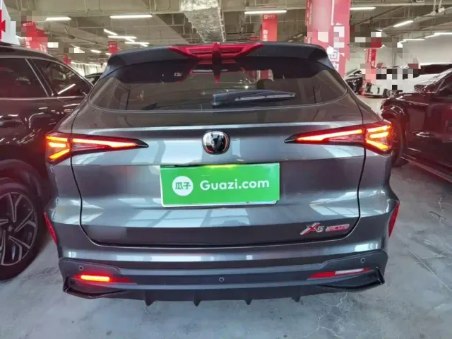 Changan X5 Plus — Фото автомобиля 5