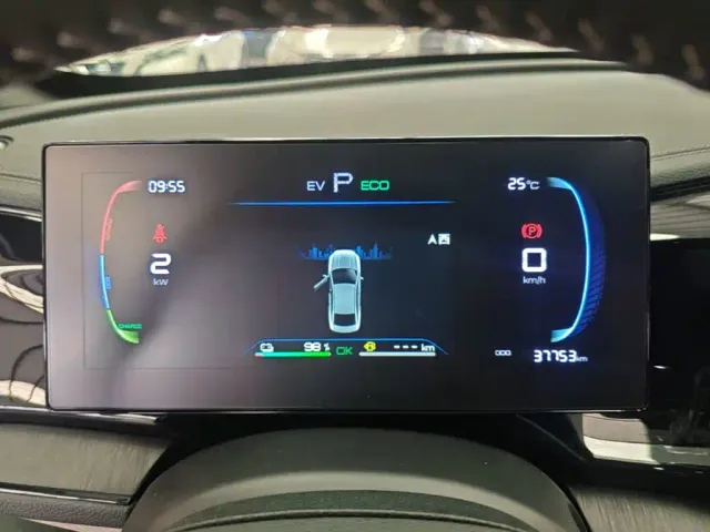 BYD Qin PLUS — Фото автомобиля 11