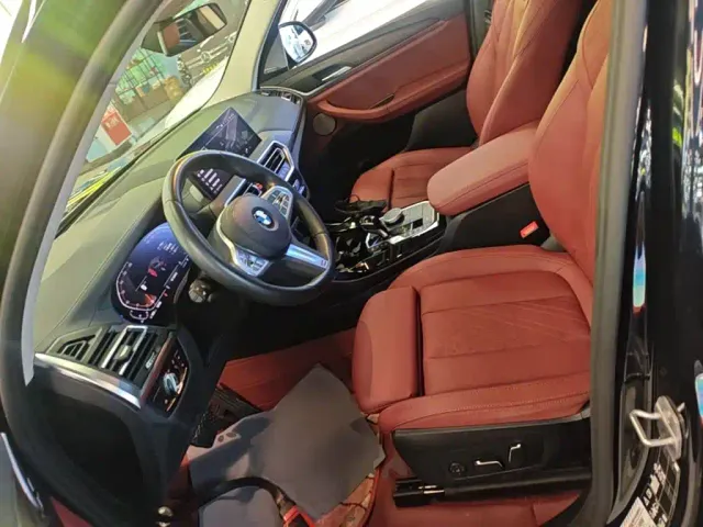 BMW X3 — Фото автомобиля 14