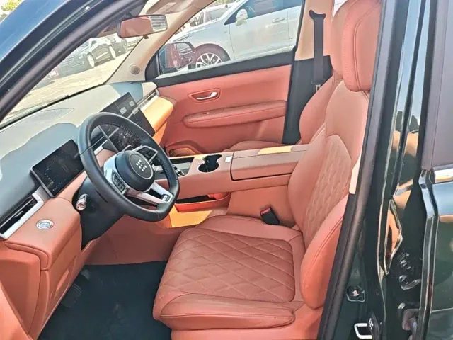 Landian E5 PLUS — Фото автомобиля 14