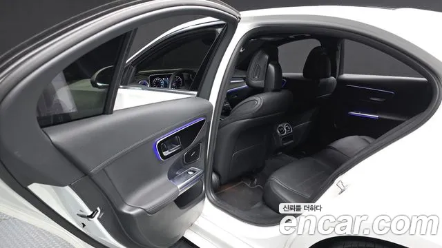 Mercedes-Benz C-Class W206 — Фото автомобиля 16