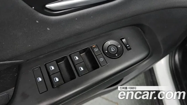 Hyundai Kona SX2 — Фото автомобиля 23
