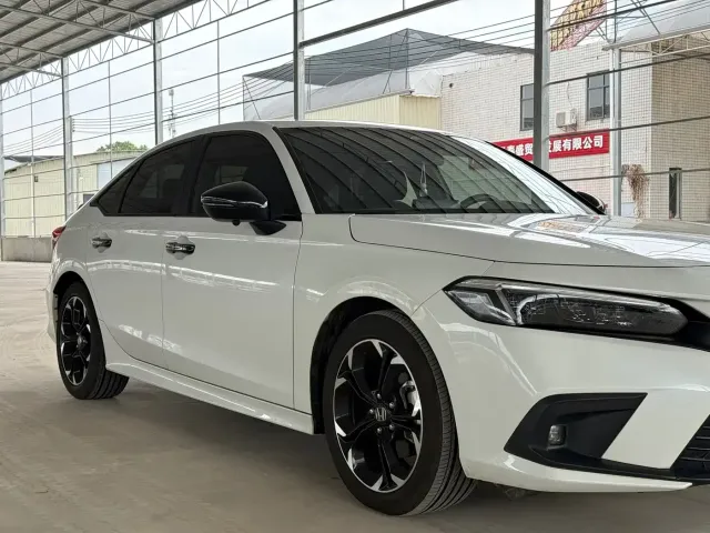 Honda Civic — Фото автомобиля 9
