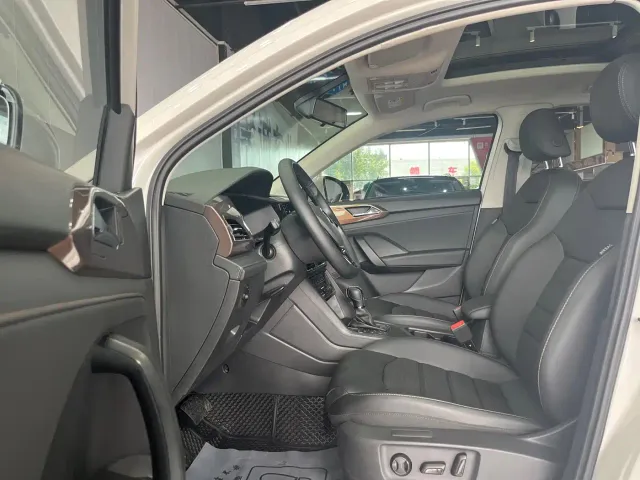 Volkswagen Tharu — Фото автомобиля 4