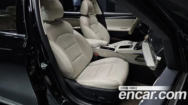 Hyundai Grandeur Новый Grandeur IG — Фото автомобиля 26