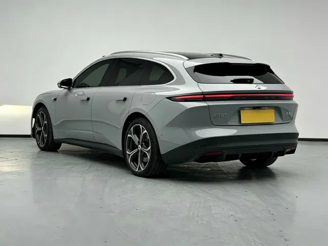 Nio ET5 Touring — Фото автомобиля 6