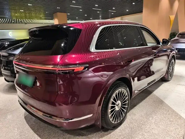 Aito M7 — Фото автомобиля 6
