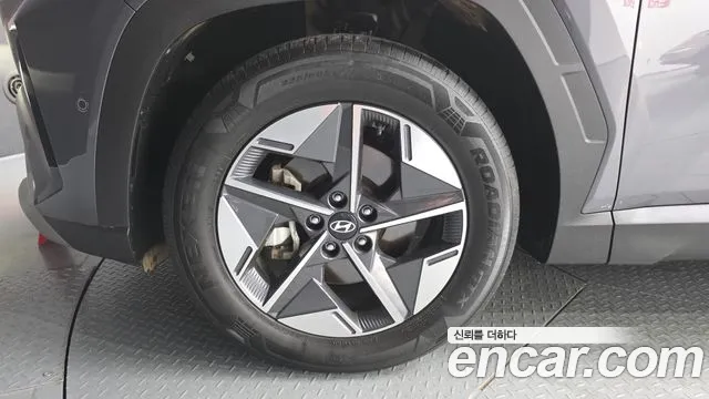 Hyundai Tucson Новый Tucson (NX4) Бензин 1.6 Turbo 4WD — Фото автомобиля 5