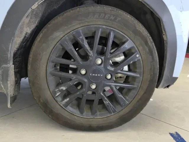 QQ New Energy Little Ant 2024 Youth Edition 251km True Love Version 23.99kWh — Фото автомобиля 6