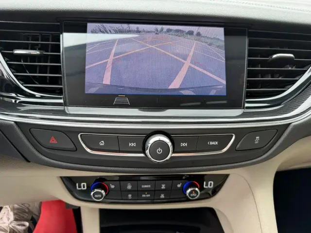 Buick Regal — Фото автомобиля 28