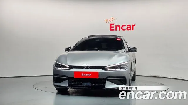 Kia EV6 — Фото автомобиля 3