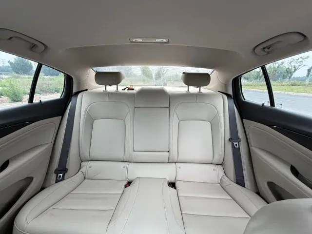 Buick Regal — Фото автомобиля 26