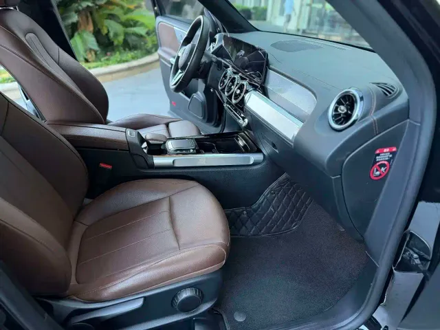 Mercedes-Benz GLB-Class — Фото автомобиля 6