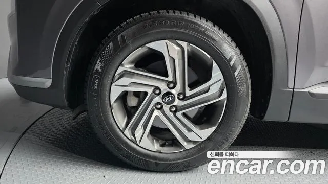Hyundai Santafe — Фото автомобиля 5