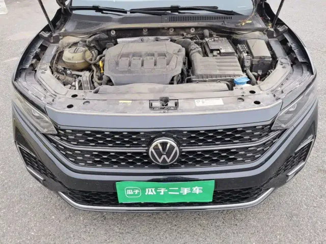 Volkswagen Passat — Фото автомобиля 10