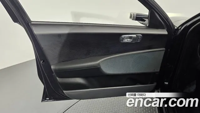 Hyundai Ioniq 6 — Фото автомобиля 13