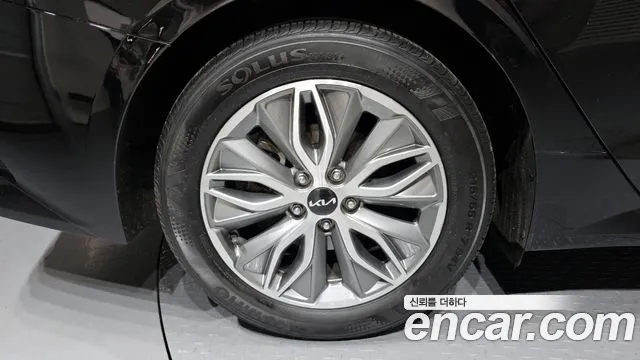 Kia K5 Noblesse — Фото автомобиля 5