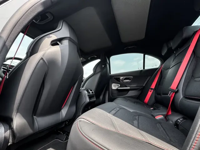Mercedes-Benz C-Class AMG — Фото автомобиля 7