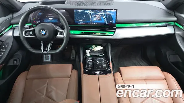 BMW 5-Series 5 серия (G60) 530i xDrive M Sport — Фото автомобиля 6