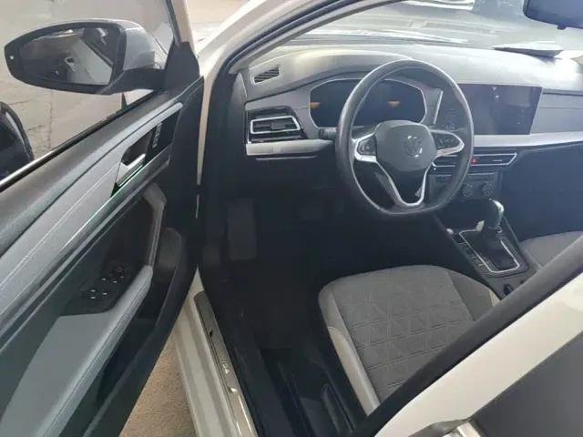 Volkswagen Lavida — Фото автомобиля 14
