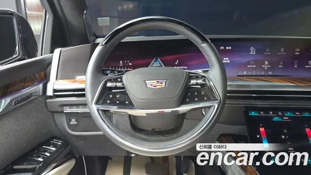 Cadillac Escalade 5th Gen — Фото автомобиля 19