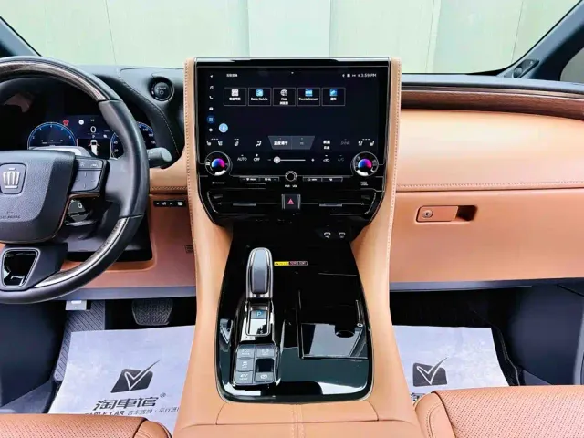 Toyota Vellfire — Фото автомобиля 12