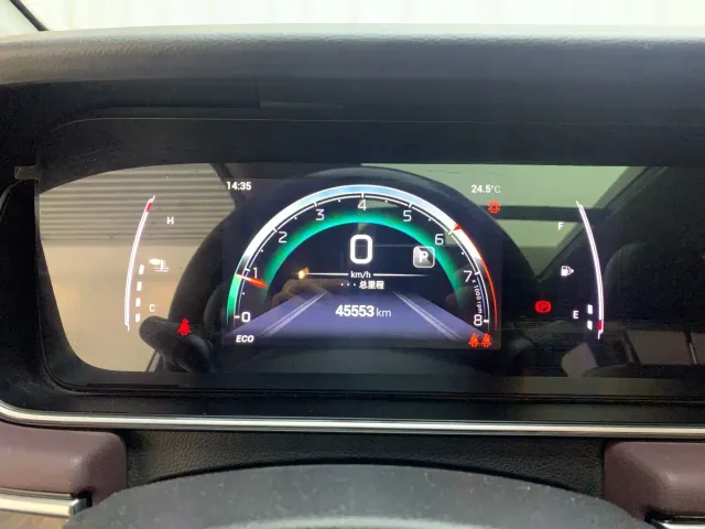 GAC Trumpchi M6 — Фото автомобиля 16