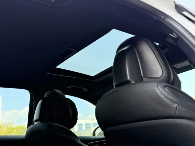 Mercedes-Benz C-Class — Фото автомобиля 21