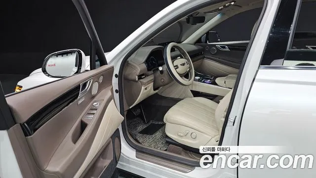 Genesis GV80 — Фото автомобиля 11