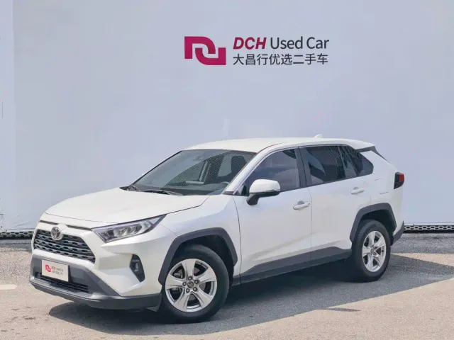Фотография автомобиля — Toyota RAV4