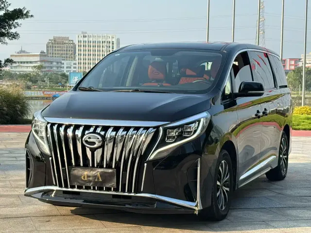 GAC Trumpchi M8 — Фото автомобиля 2