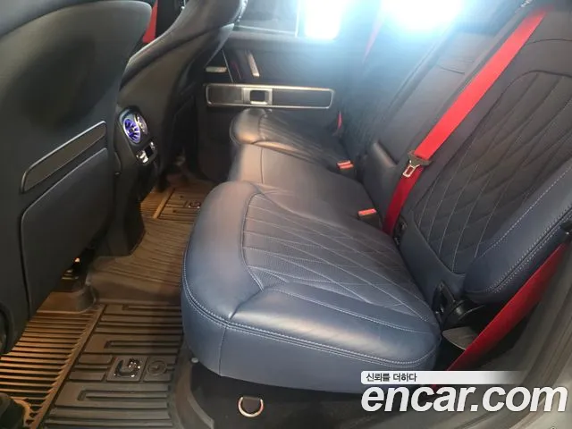 Mercedes-Benz G-Class — Фото автомобиля 9