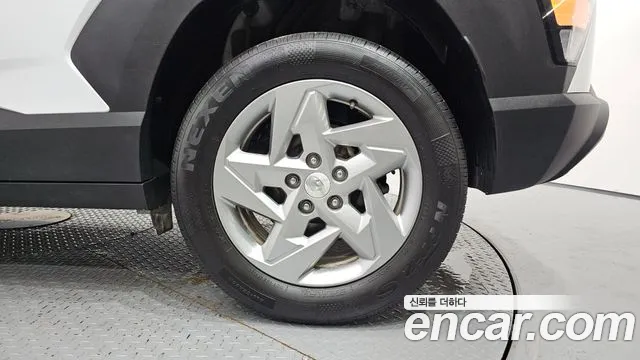 Hyundai Kona SX2 — Фото автомобиля 6