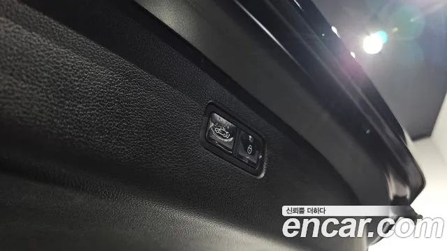 Genesis GV80 2.5T Бензин 2WD — Фото автомобиля 19