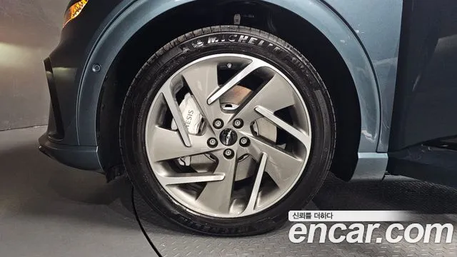 Genesis GV60 — Фото автомобиля 5