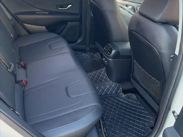 Hyundai Elantra — Фото автомобиля 19