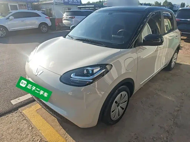 Фотография автомобиля — Wuling Bingo