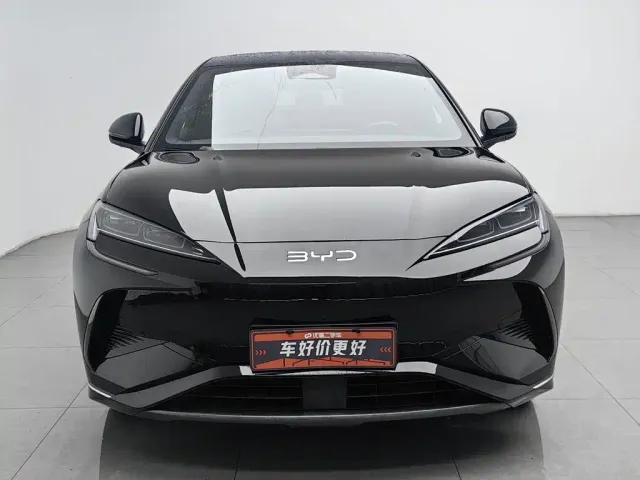 BYD Sealion 07 EV — Фото автомобиля 3