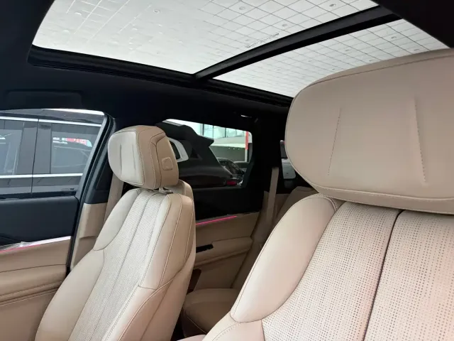 Cadillac XT5 — Фото автомобиля 13