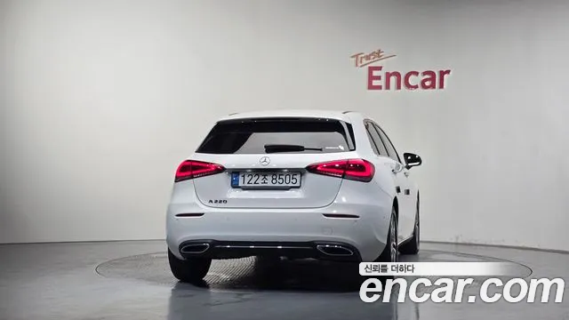 Mercedes-Benz A-Class — Фото автомобиля 4