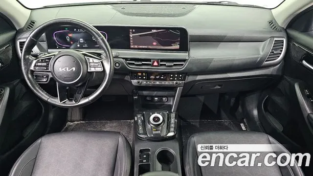 Kia Seltos — Фото автомобиля 10