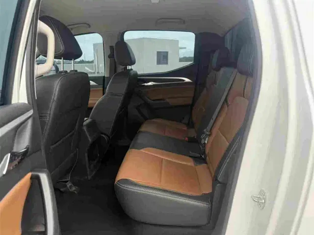 Maxus T70 — Фото автомобиля 6