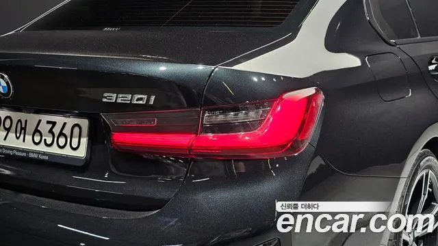 BMW 3-Series 3 серия (G20) 320i M Sport — Фото автомобиля 19