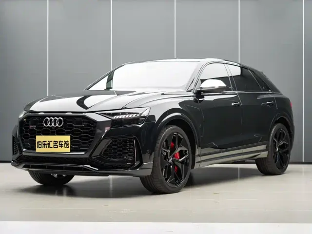 Фотография автомобиля — Audi RS Q8