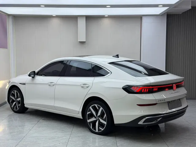 Volkswagen Lamando — Фото автомобиля 6