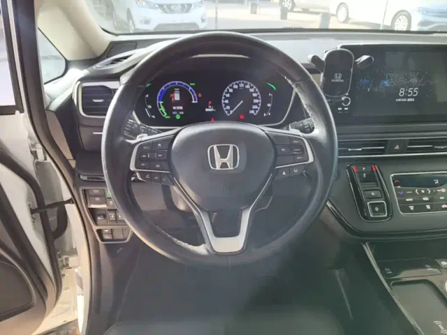 Honda Odyssey — Фото автомобиля 10